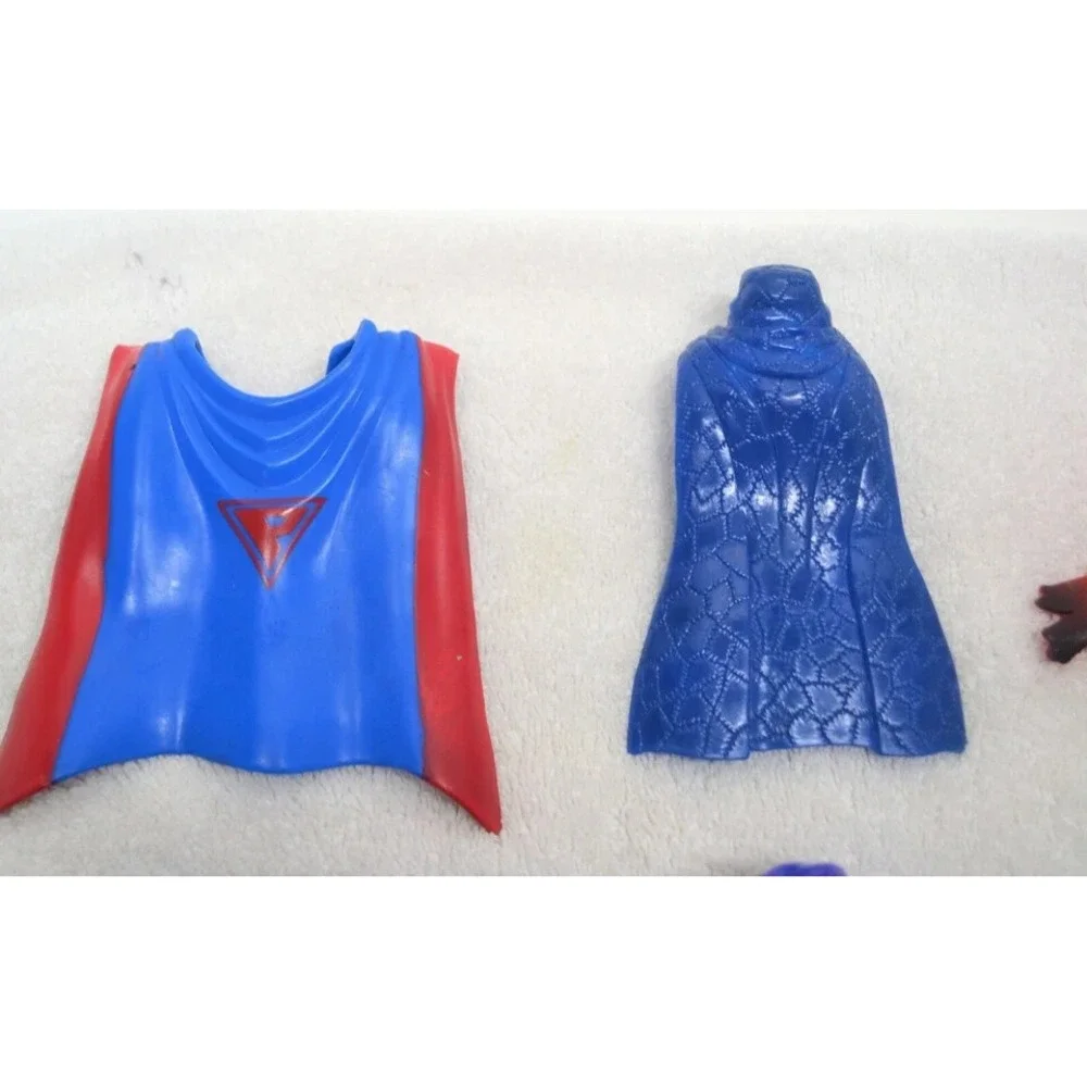 Vintage 1990's Marvel Lot of 9 Action Figure Capes (Capes Only)(D3)